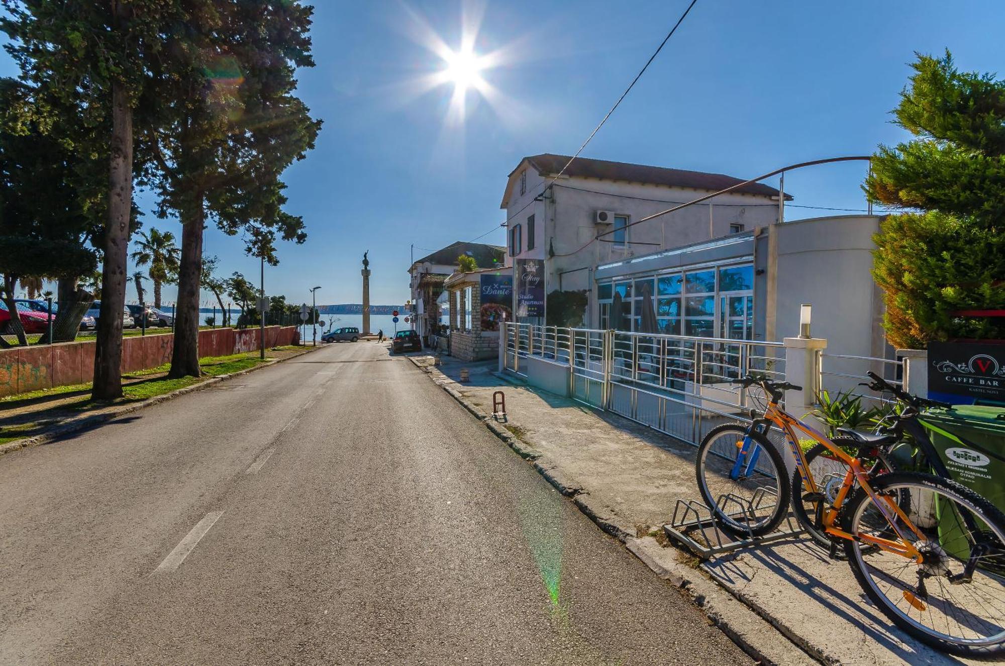 Apartments Stay Kaštela Exteriör bild